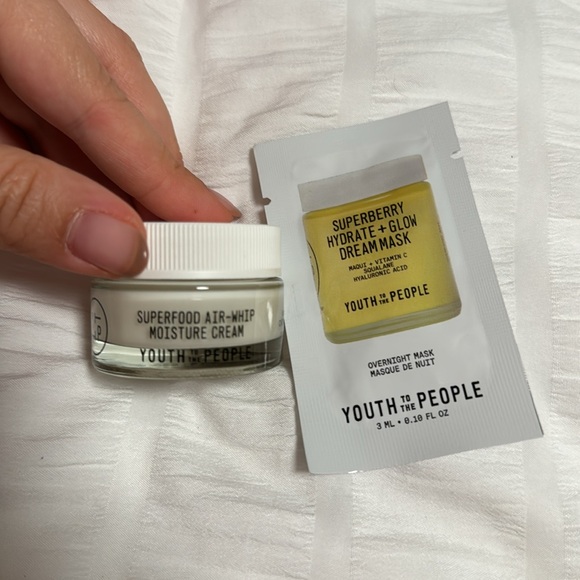 Youth to the people Superfood air-whip moisture cream and glow dream mask - Picture 3 of 3